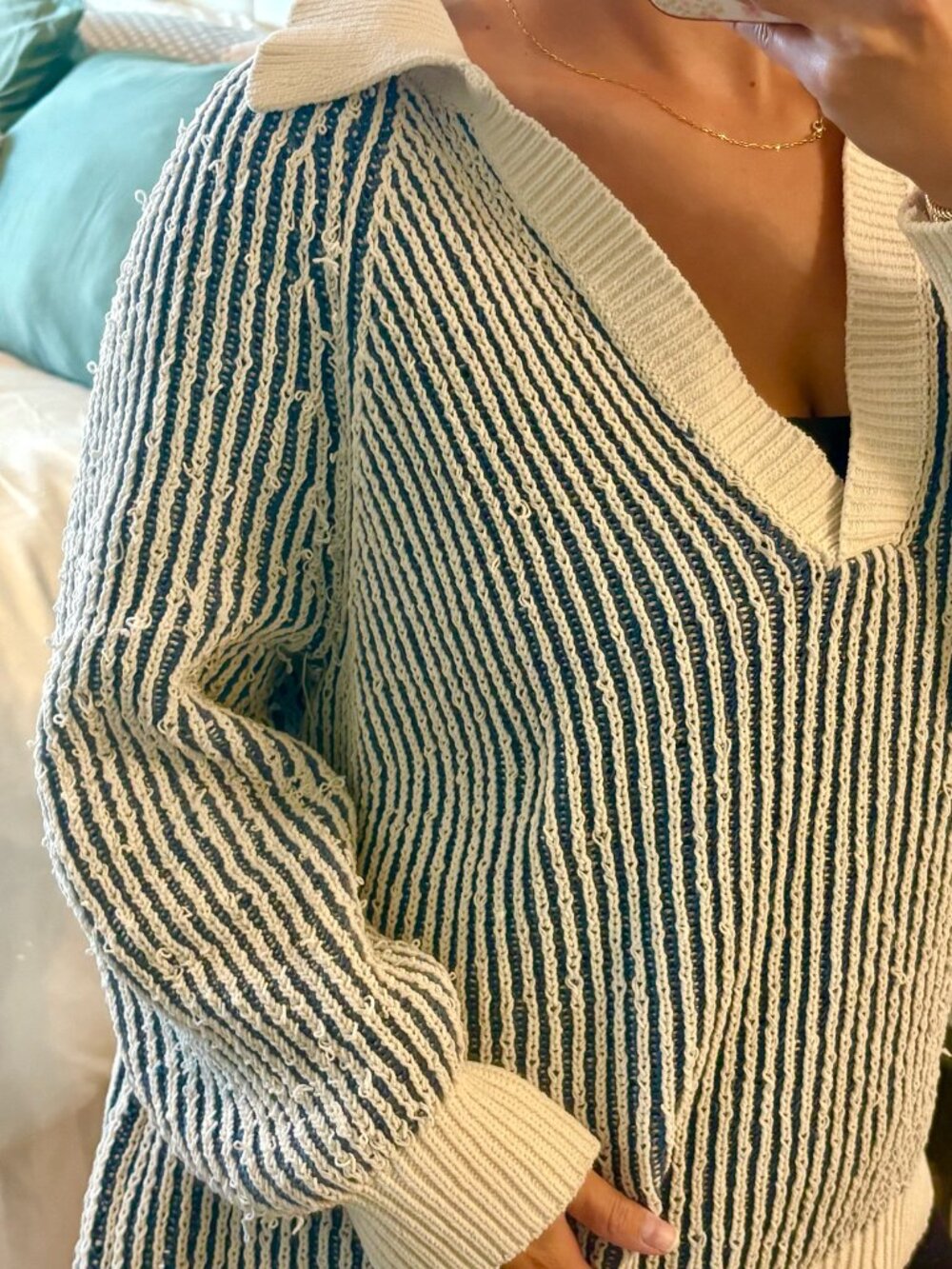 AERIE Beyond Chenille Sweater - Picture 4 of 6
